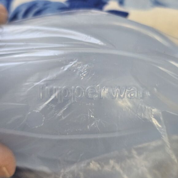 Tupperware Eco Plus 16 ounce Flip Lid Small Water Bottle Pink Kids 9 inches New - Picture 5 of 6